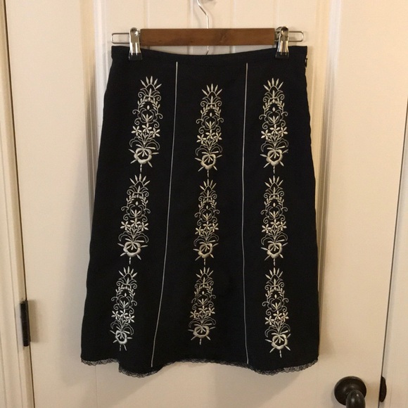Loft skirt - Picture 1 of 4